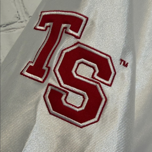 Hey Swifties! Taylor Swift 2013 The Red Tour White and Red Embriodered Jersey - Picture 5 of 9